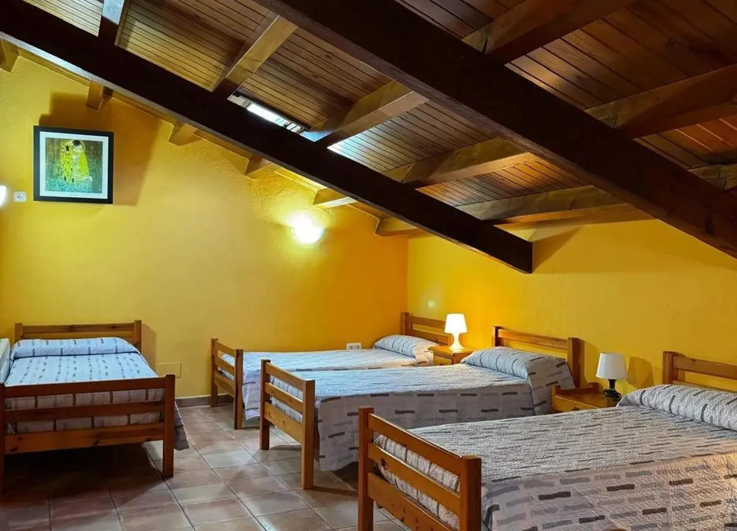 הוילה Charming House In Ogassa, Perfect For 10 Guests בית נופש Ogassa